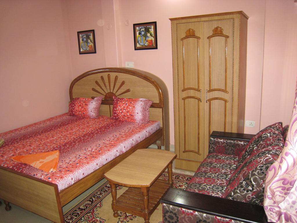 Krishna Paying Guest House Varanasi Rom bilde